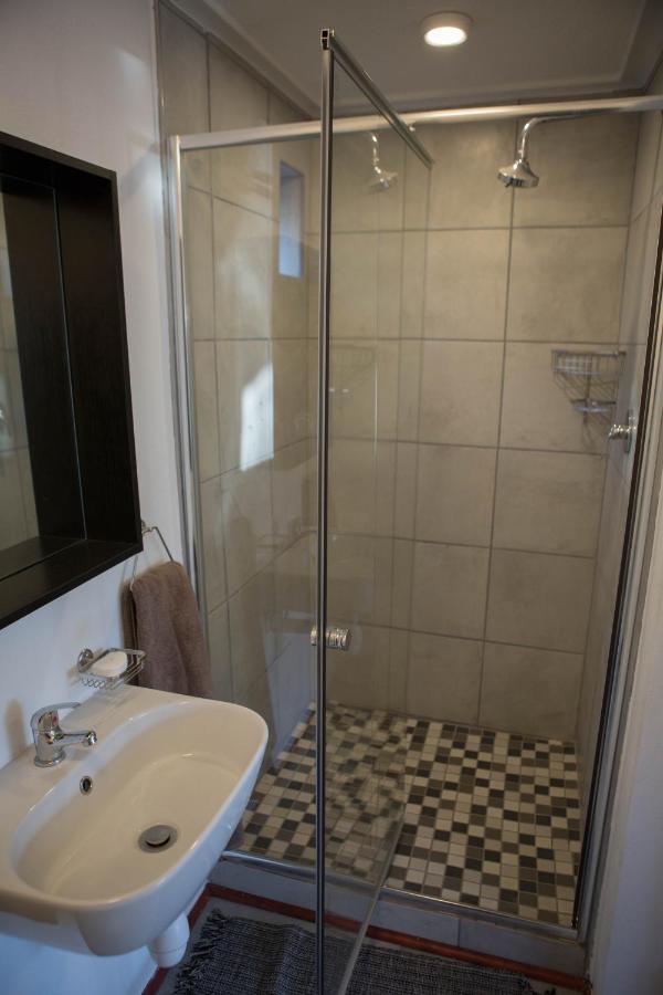 Peaceful 1-Bedroom Flatlet, 10 Min From The Beach Cidade Do Cabo Exterior foto
