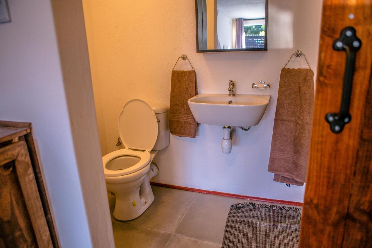 Peaceful 1-Bedroom Flatlet, 10 Min From The Beach Cidade Do Cabo Exterior foto